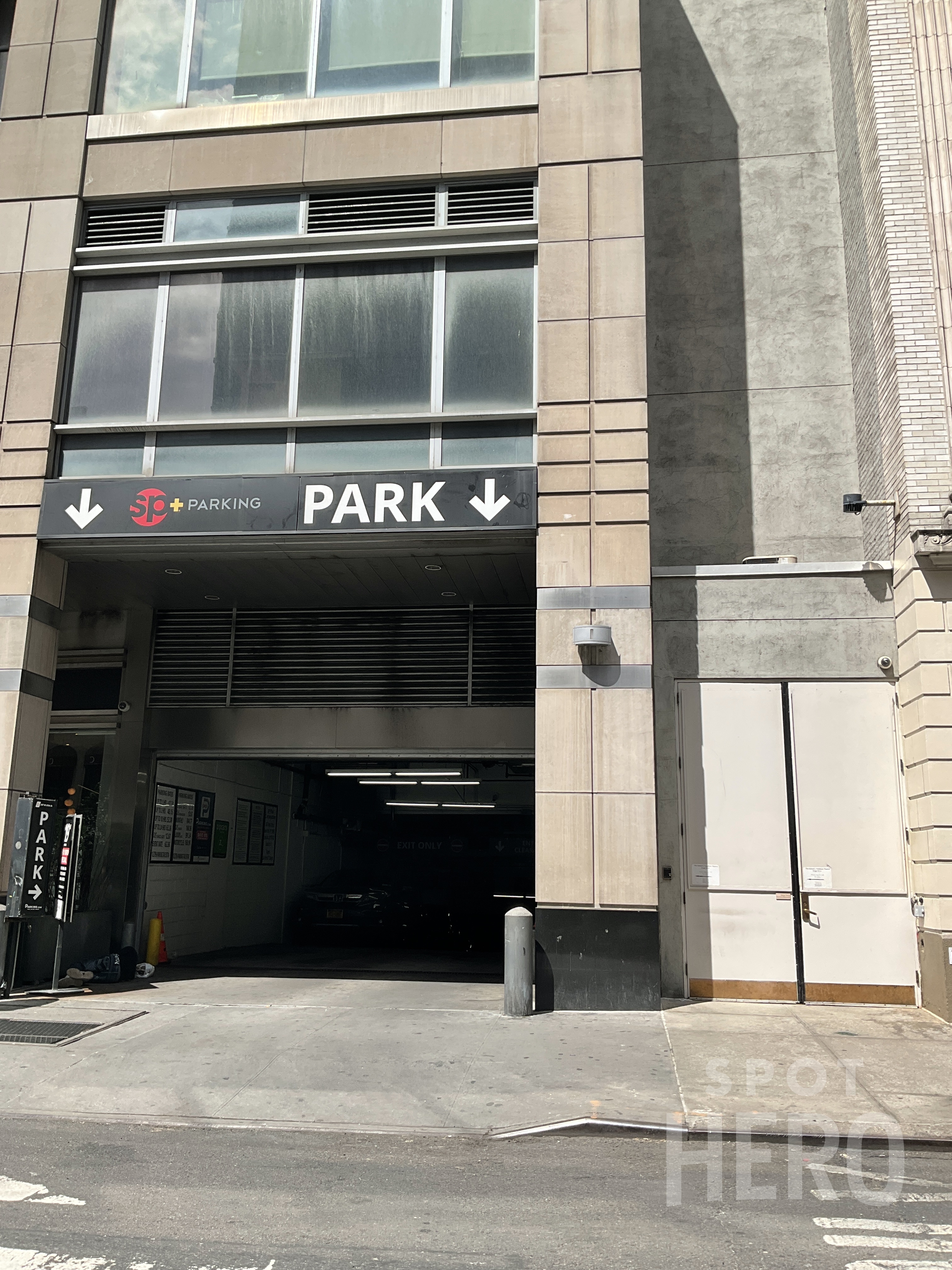 Photo of 267-271 W 47th St. - Valet Garage (Biltmore Theatre)