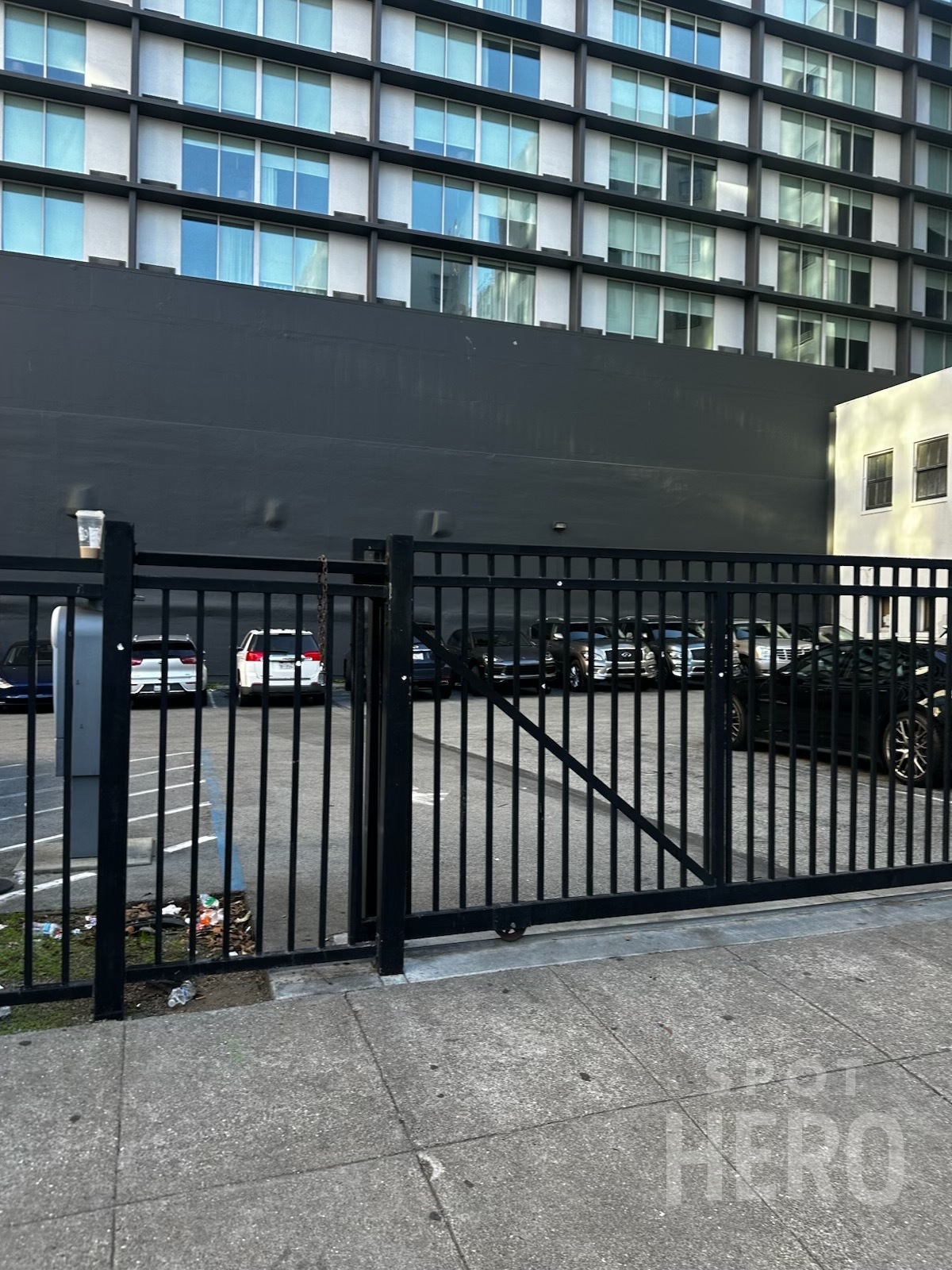 Photo of 38 8th St (701 Stevenson St) - Valet Lot